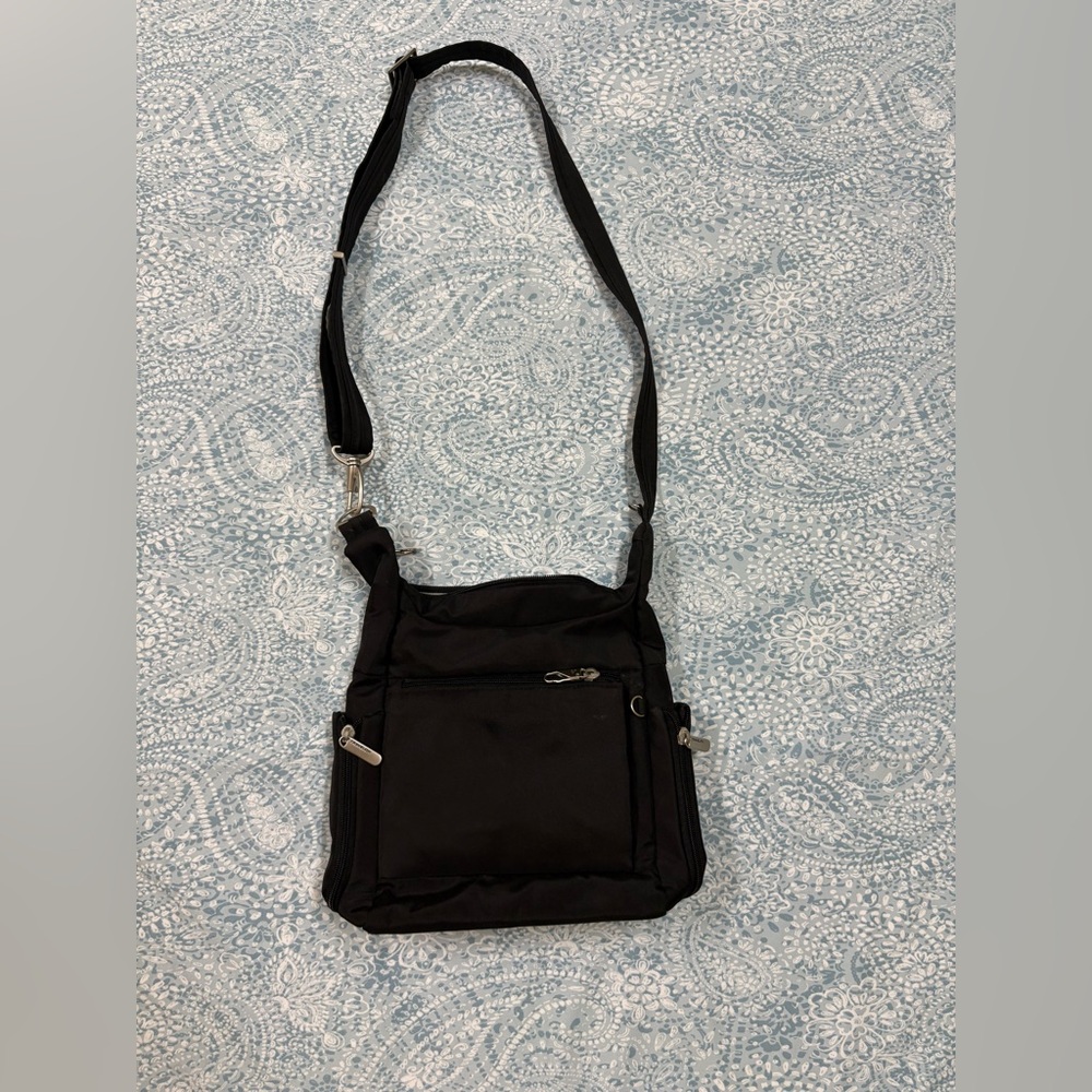 Travelon Black Messenger Bag
